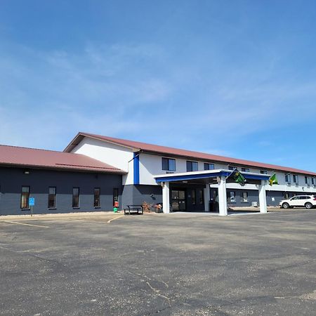 Quality Inn New London Exterior photo