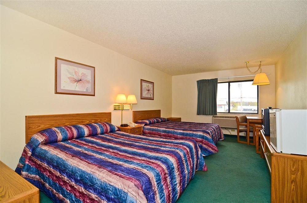 Quality Inn New London Room photo