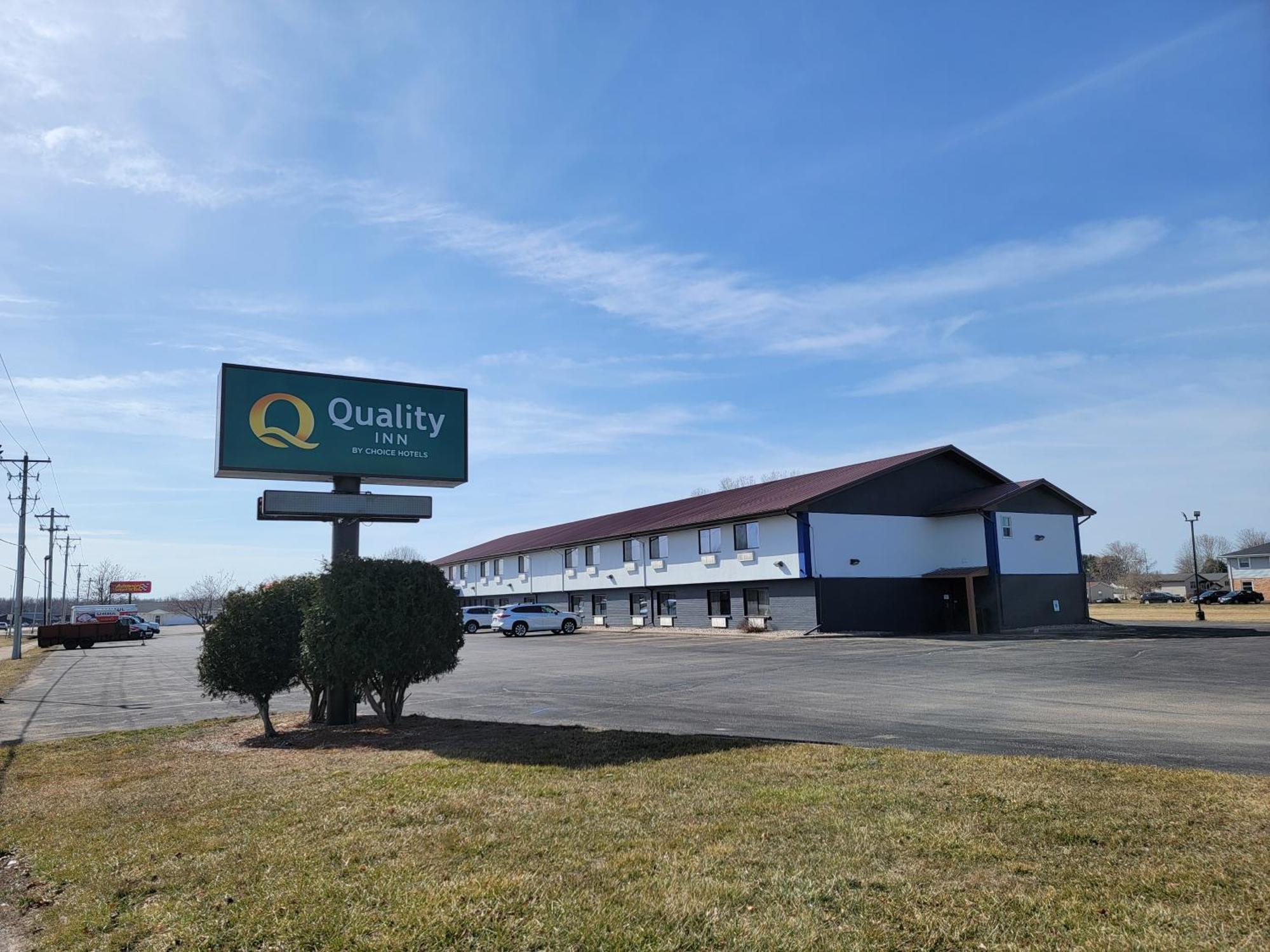Quality Inn New London Exterior photo