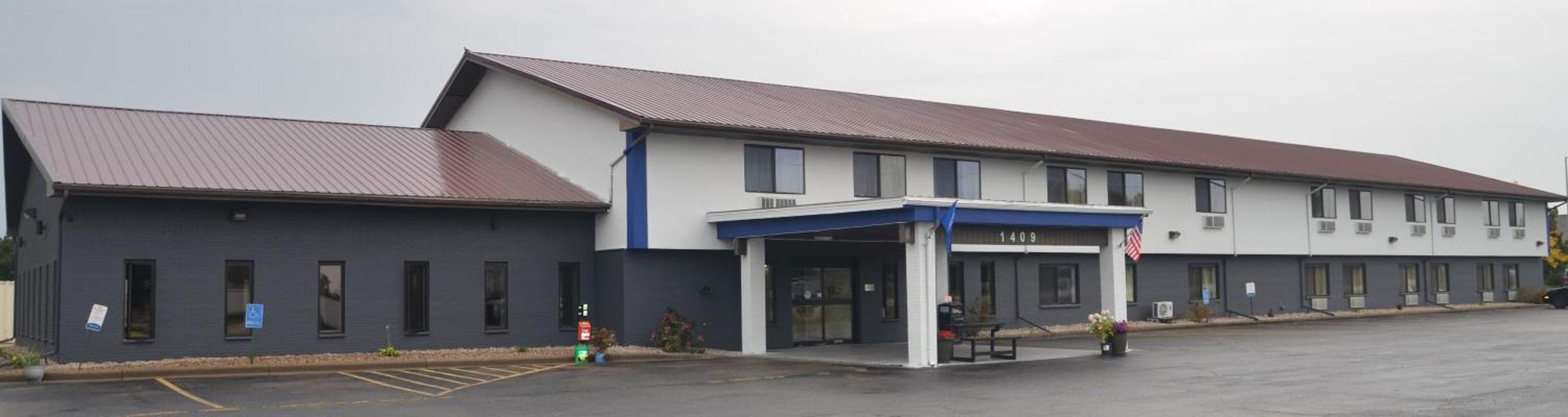 Quality Inn New London Exterior photo
