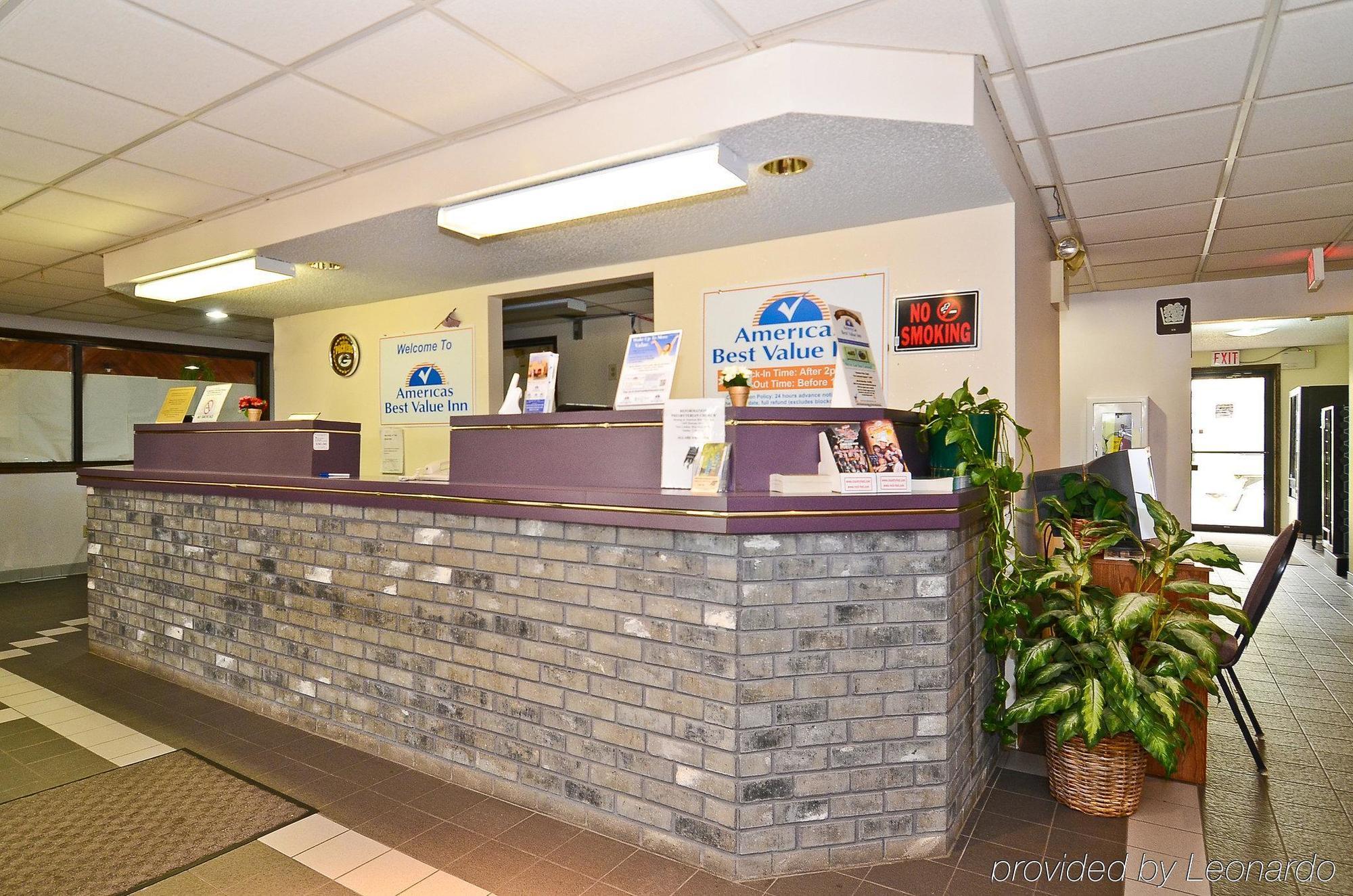 Quality Inn New London Interior photo