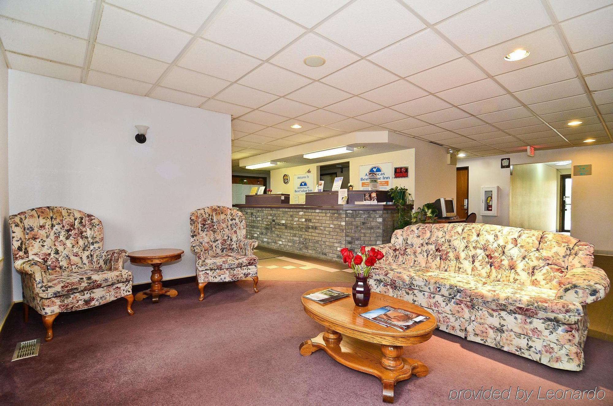 Quality Inn New London Interior photo